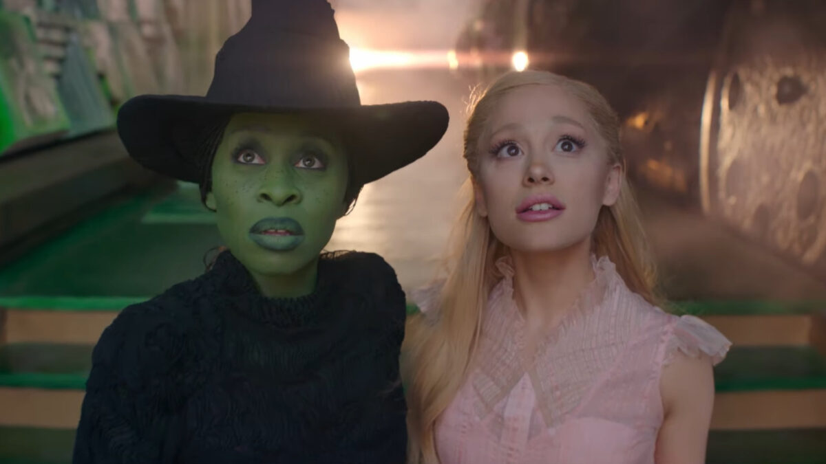 Ariana Grande as Glinda and Cynthia Erivo as Elphaba in Wicked