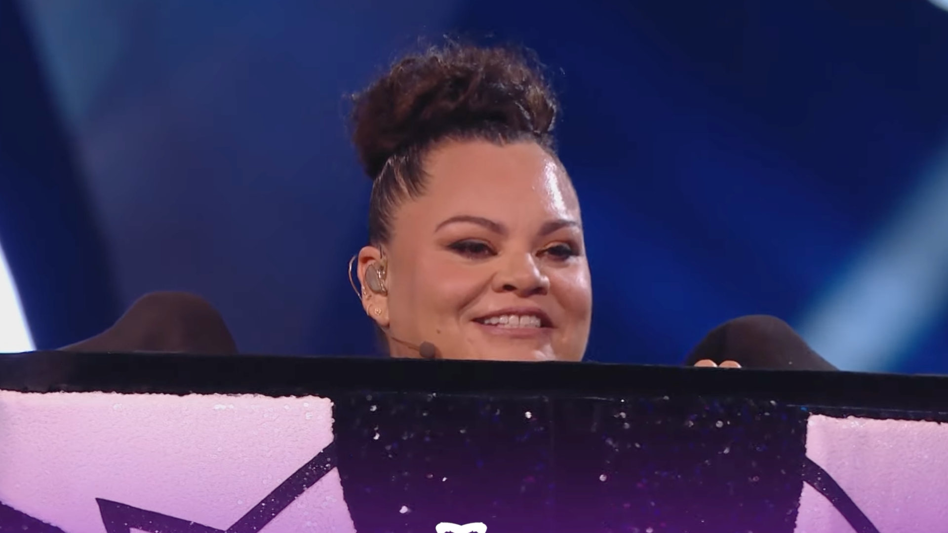 Keala Settle revealed as Air Fryer on The Masked Singer UK Stageberry